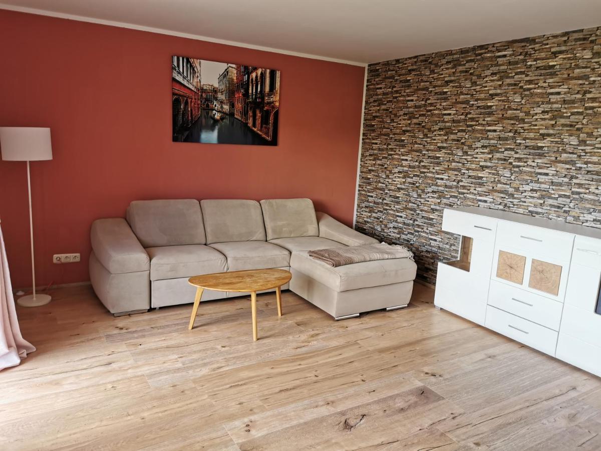Gemuetliche 90 Qm Wohnung In Saarburg, Zentral Gelegen, Garten Mit Aussicht, Separater Eingang Zewnętrze zdjęcie